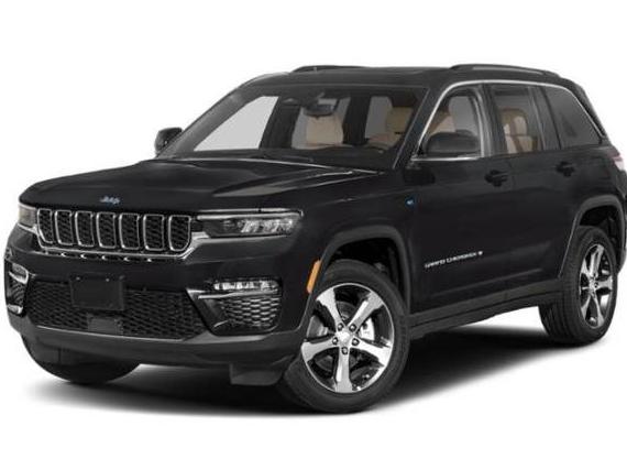 JEEP GRAND CHEROKEE 2023 1C4RJYB61P8790876 image